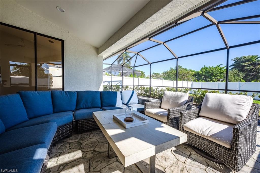 662 Lambton Lane Naples, FL 34104 - Photo 15 of 18