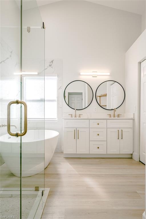 662 Lambton Lane Naples, FL 34104 - Photo 9 of 18