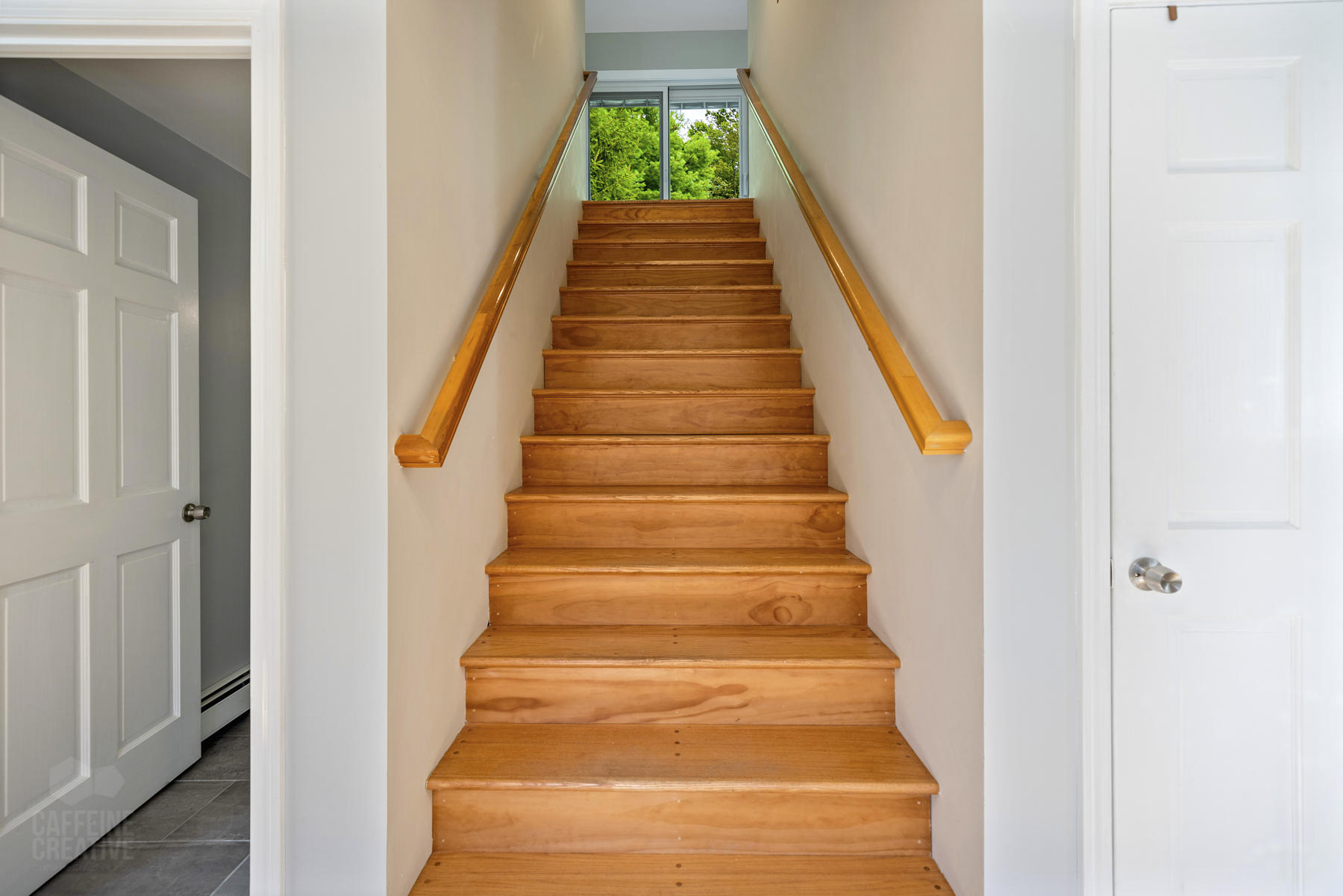 91 North Shore Road Gray, ME 04039 - Photo 15 of 43 91-nshore-trask-caffeine-creative-024