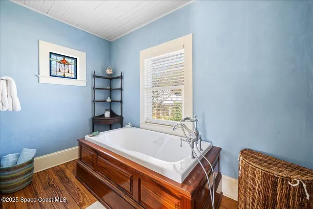 $2,590,000 | 241 Indian River Drive, Cocoa, FL 32922