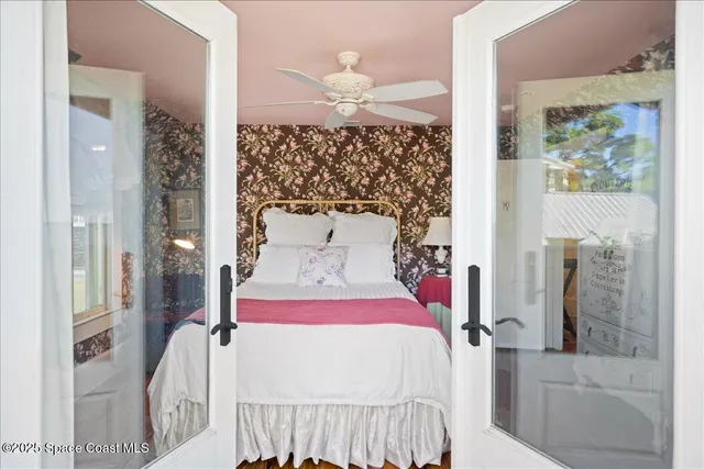 $2,590,000 | 241 Indian River Drive, Cocoa, FL 32922