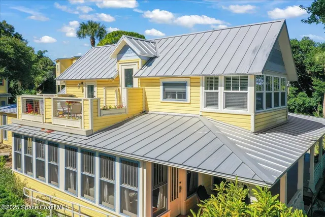 $2,590,000 | 241 Indian River Drive, Cocoa, FL 32922