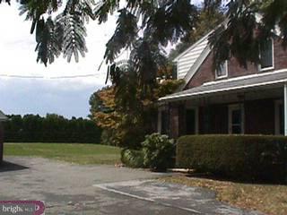 2912 Bernville Road Leesport, PA 19533 - Photo 2 of 4 Gallery Image 2