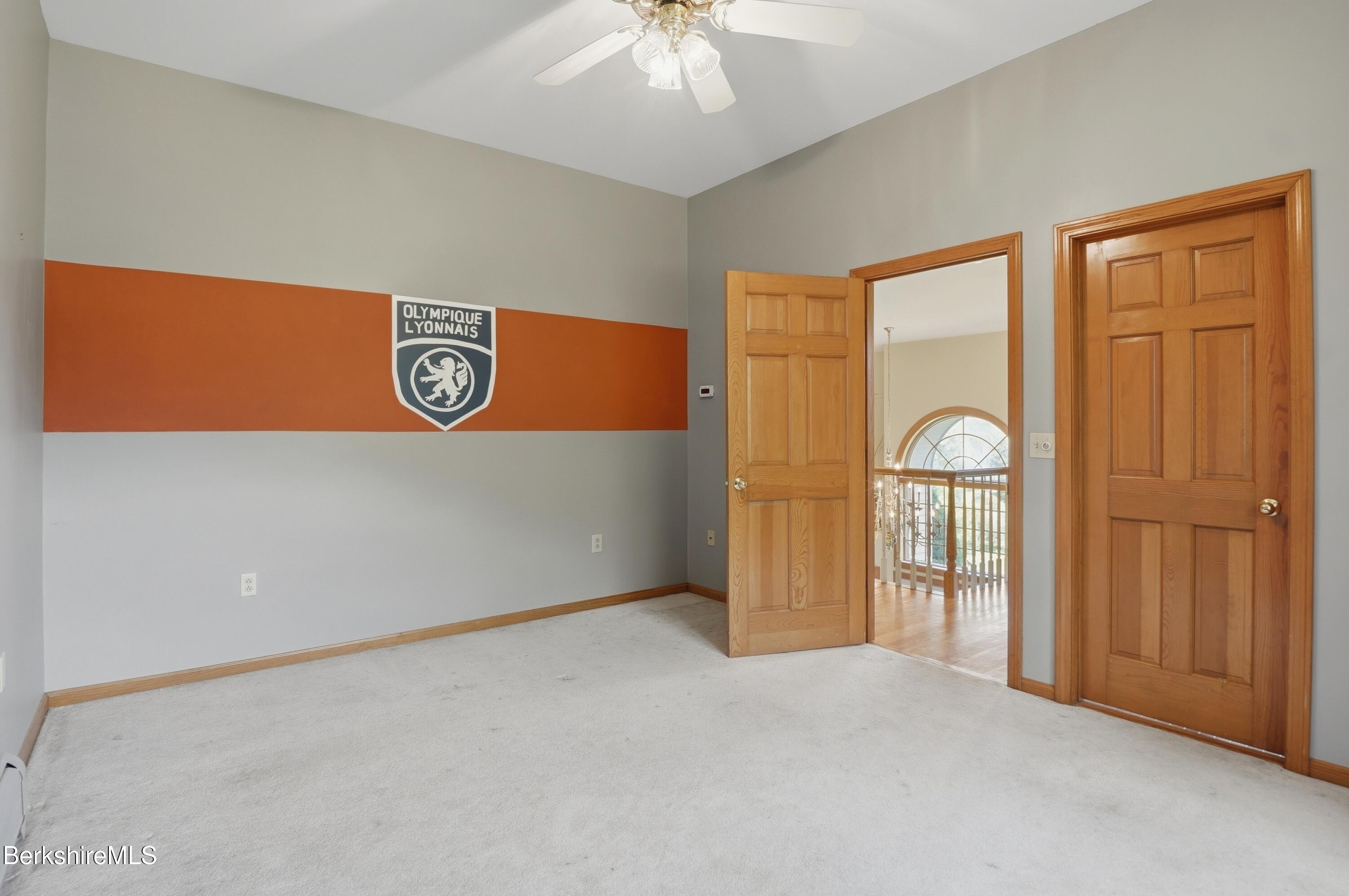 36 Meadow Ridge Drive Pittsfield, MA 01201 - Photo 40 of 54 dsc08565