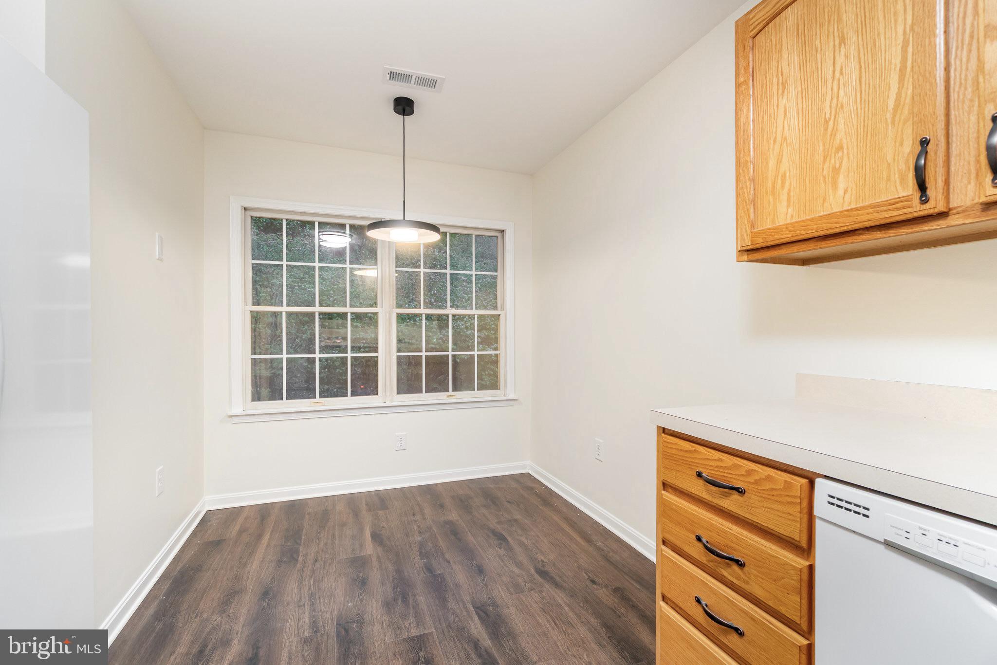 4623 Deer Path Road Harrisburg, PA 17110 - Photo 9 of 29 Gallery Image 9