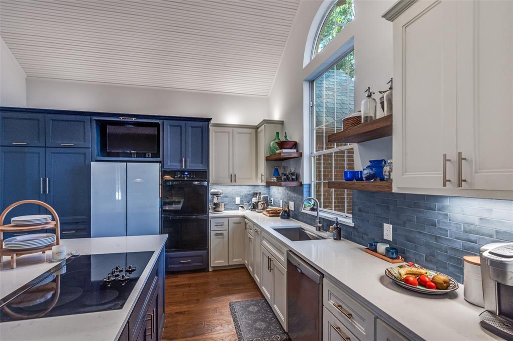 3452 Hearst Castle Way Plano, TX 75025 - Photo 17 of 36