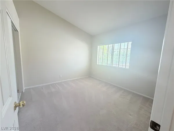 $1,475 | 7061 Roscoe Avenue, Unit 201, Las Vegas, NV 89129