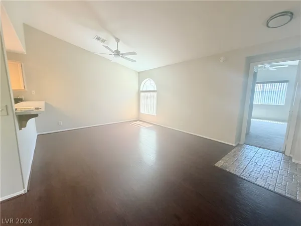 $1,475 | 7061 Roscoe Avenue, Unit 201, Las Vegas, NV 89129