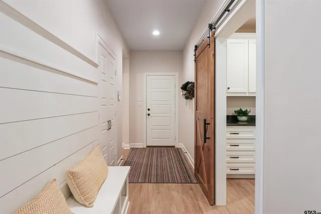 $548,900 | 15733 County Road 1104, Flint, TX 75762