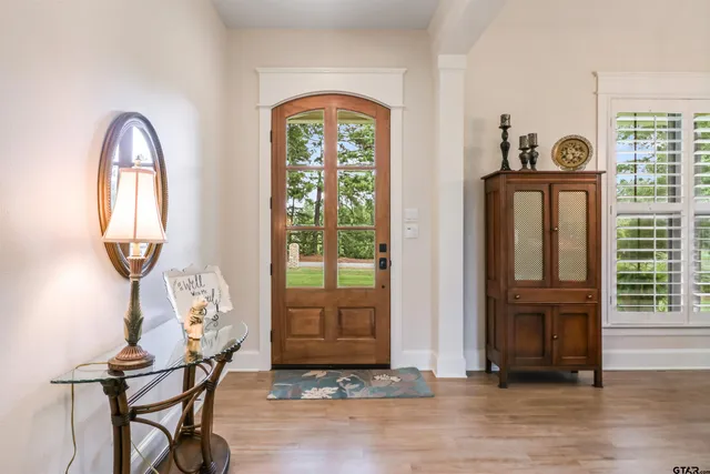 $548,900 | 15733 County Road 1104, Flint, TX 75762