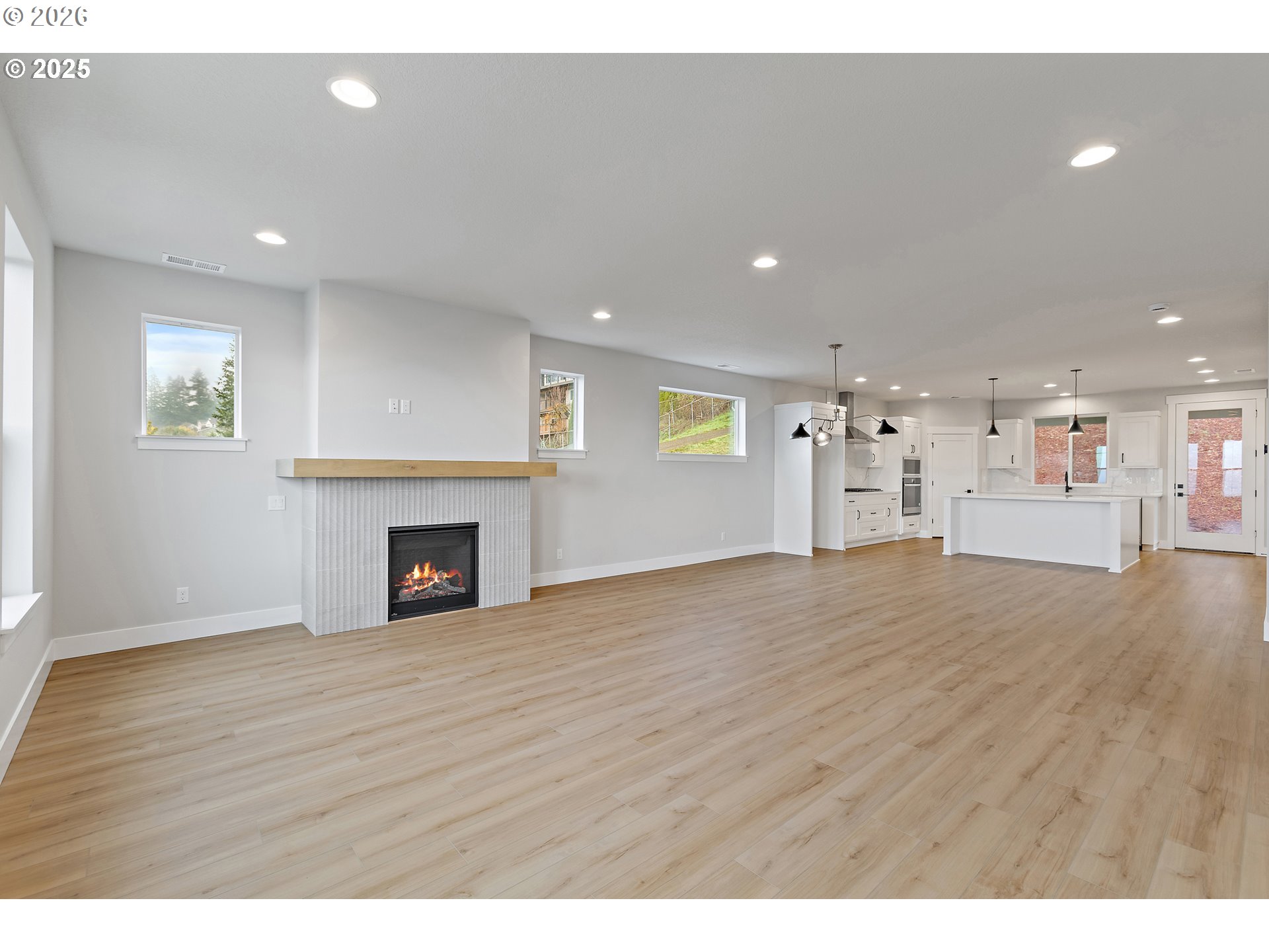 12171 Southwest Autumn View Street Tigard, OR 97224 - Photo 15 of 44