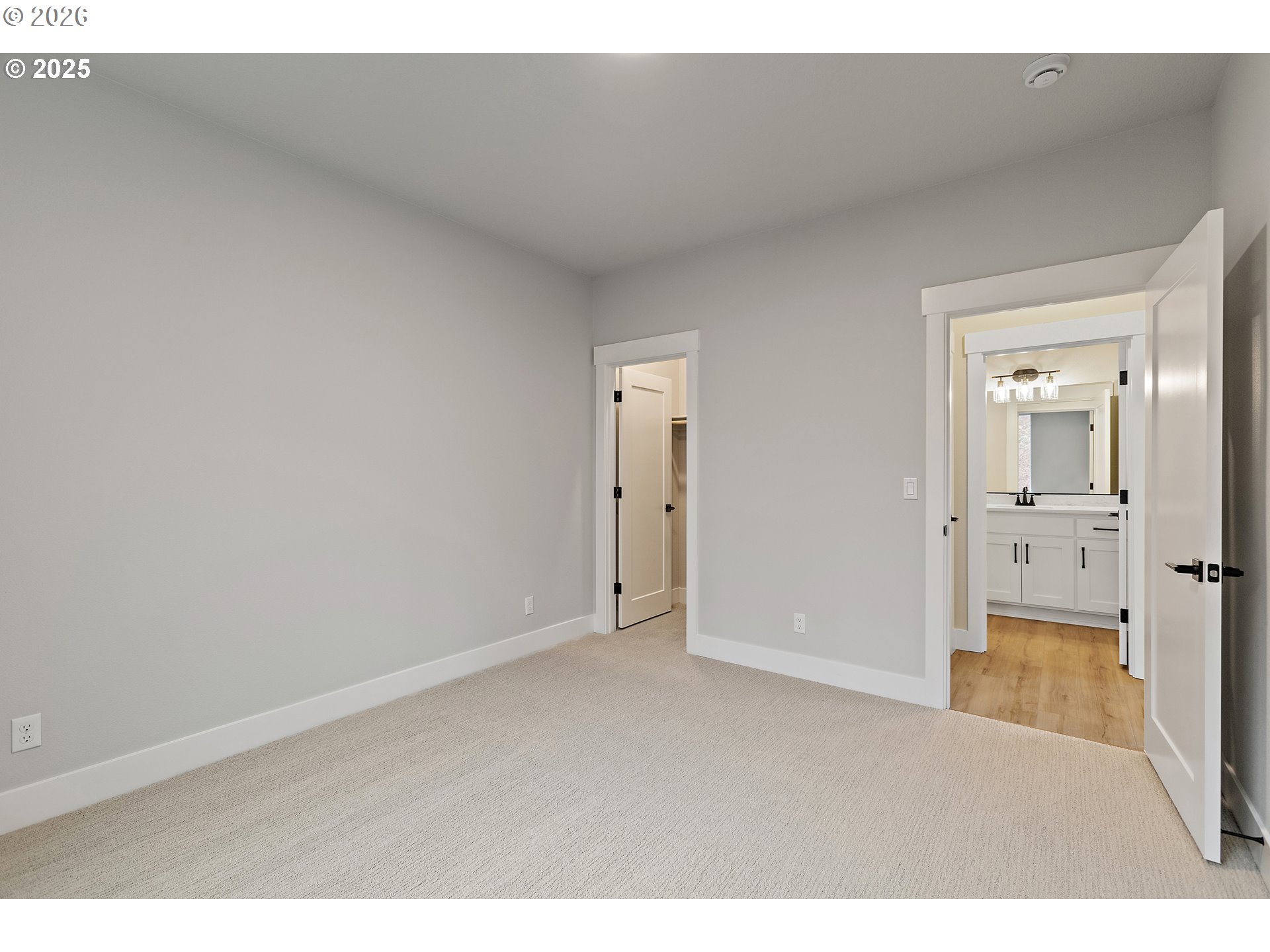 12171 Southwest Autumn View Street Tigard, OR 97224 - Photo 25 of 44
