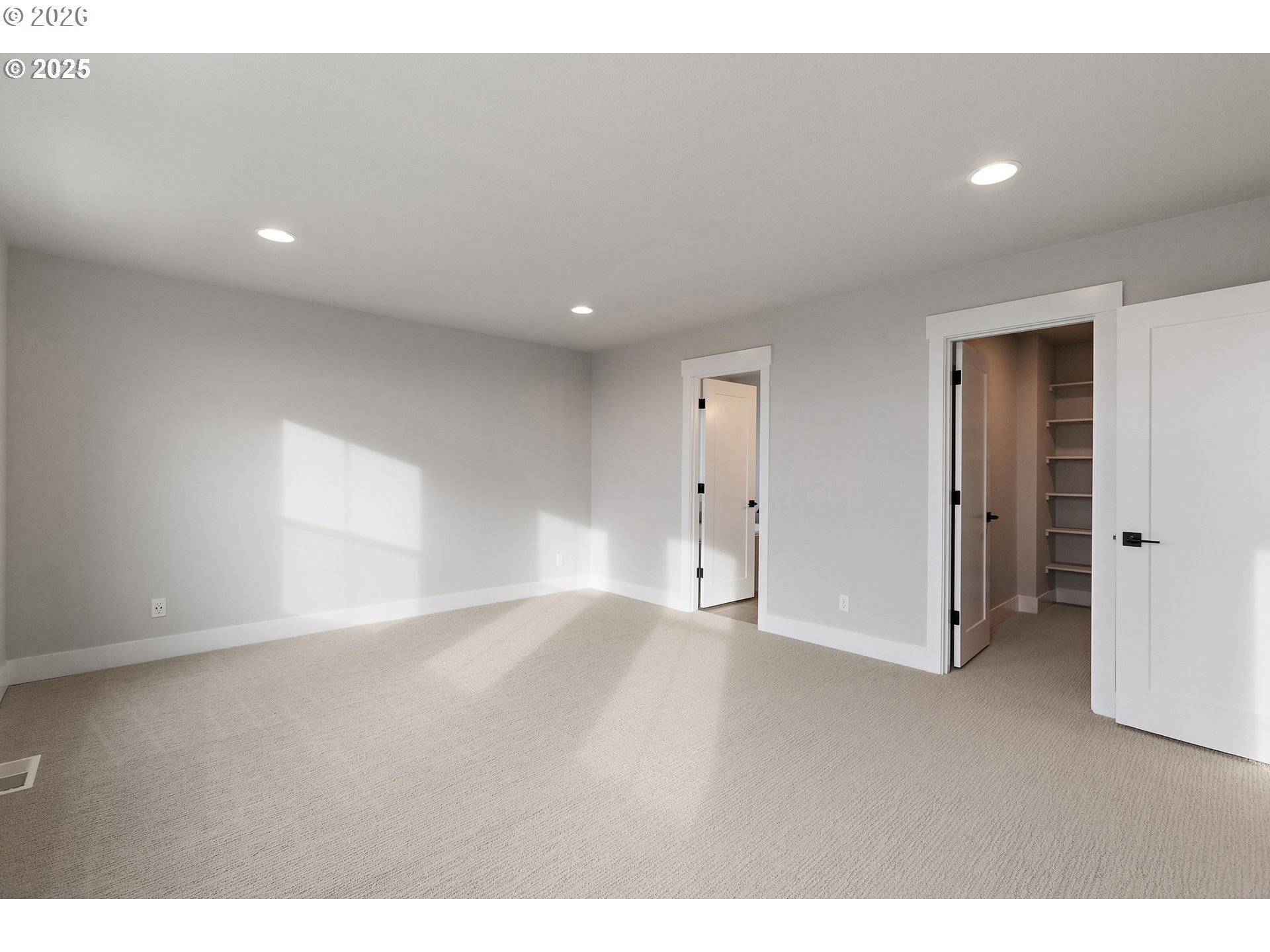 12171 Southwest Autumn View Street Tigard, OR 97224 - Photo 28 of 44