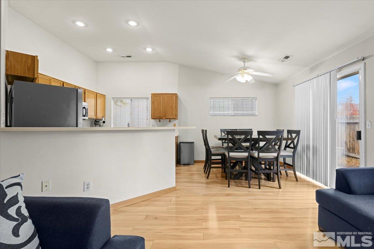 4593 Park Rose Circle Reno, NV 89502 - Photo 4 of 12 Photo 4
