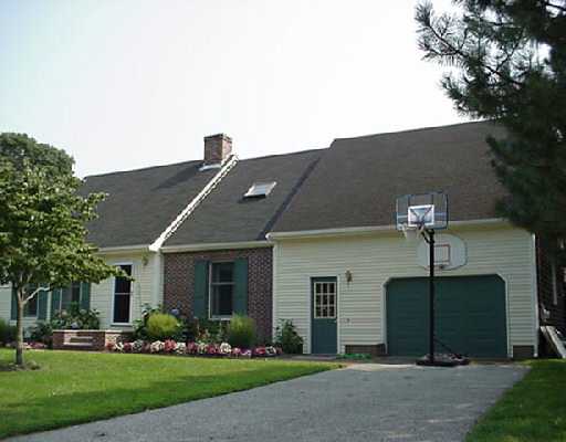 7 Stuart Street Warren, RI 02885 - Photo 1 of 1 Exterior Front.