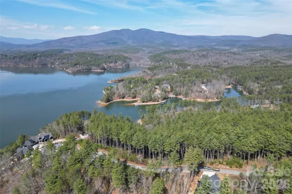 $525,000 | 154 West Point Drive, Nebo, NC 28761