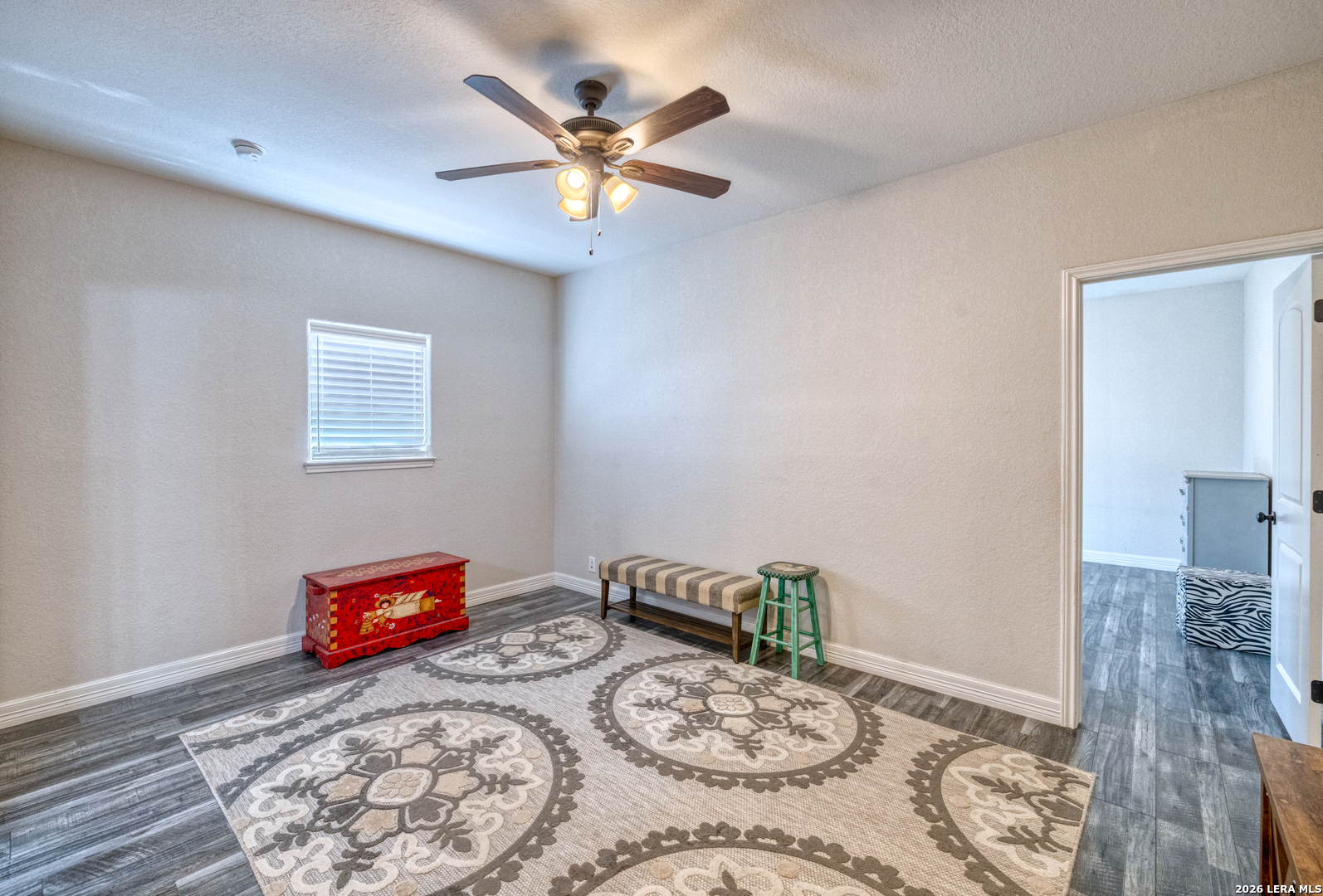 106 Sutton Place Uvalde, TX 78801 - Photo 22 of 38