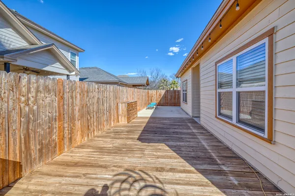 $325,000 | 106 Sutton Place, Uvalde, TX 78801