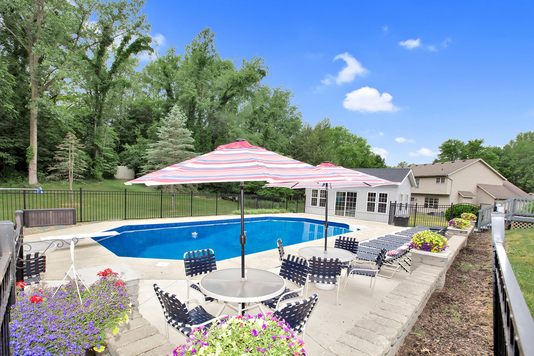 16784 Rynearson Street Buchanan, MI 49107 - Photo 5 of 37 0D6A3809