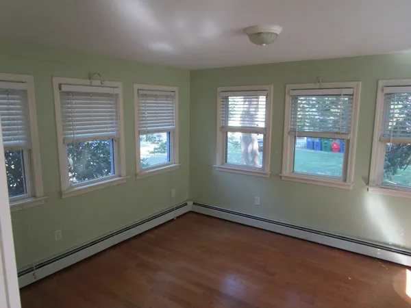 $925,000 | 16 Munroe Avenue, Reading, MA 01867
