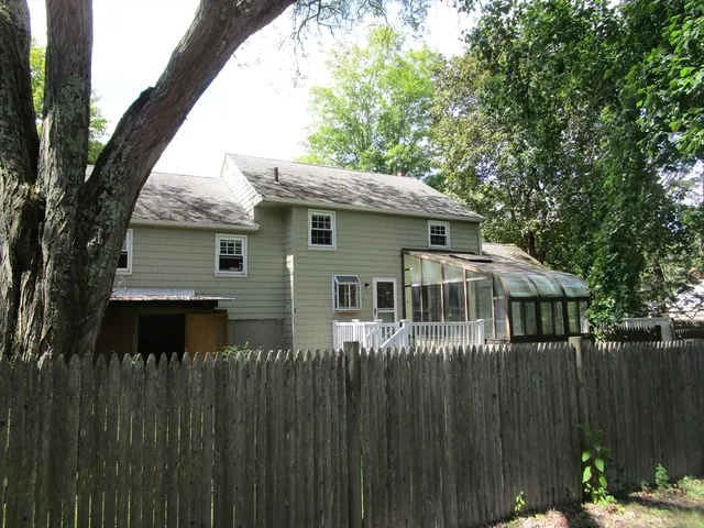 $925,000 | 16 Munroe Avenue, Reading, MA 01867