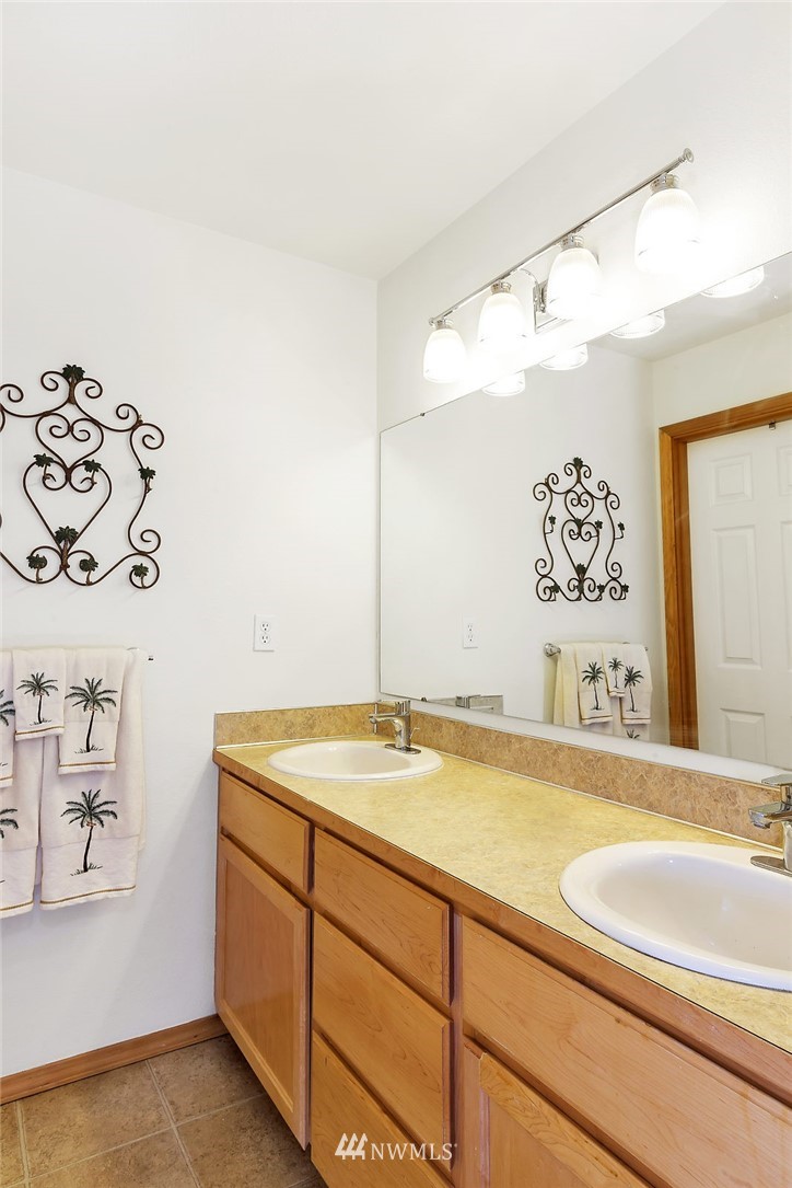 6960 Radius Loop Southeast Lacey, WA 98513 - Photo 11 of 18 Gallery Image 11