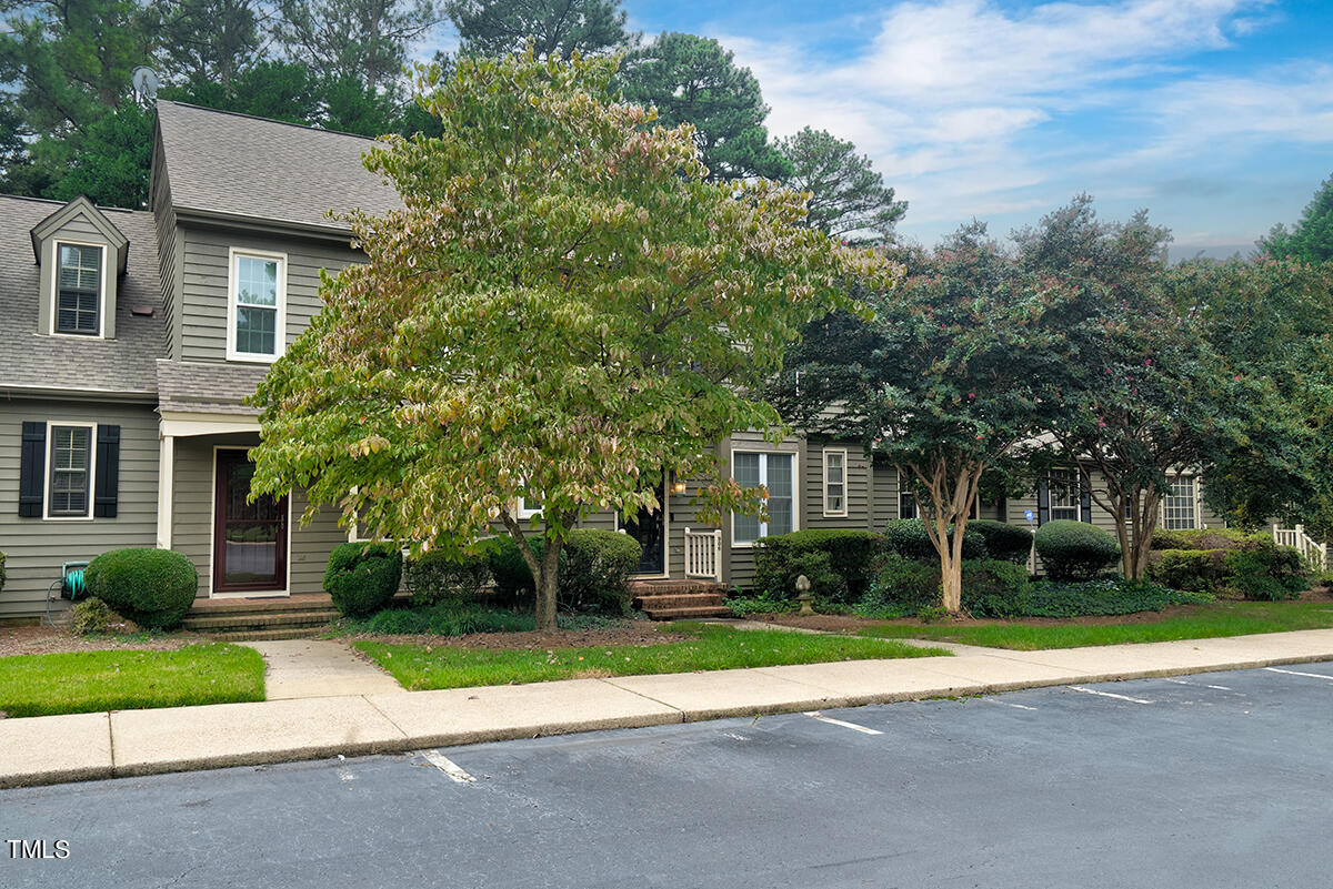 904 Albany Court Raleigh, NC 27615 - Photo 5 of 6 904 Albany-6