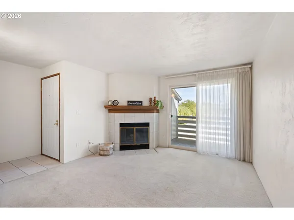 $260,000 | 650 Harlow Road, Unit 248, Springfield, OR 97477