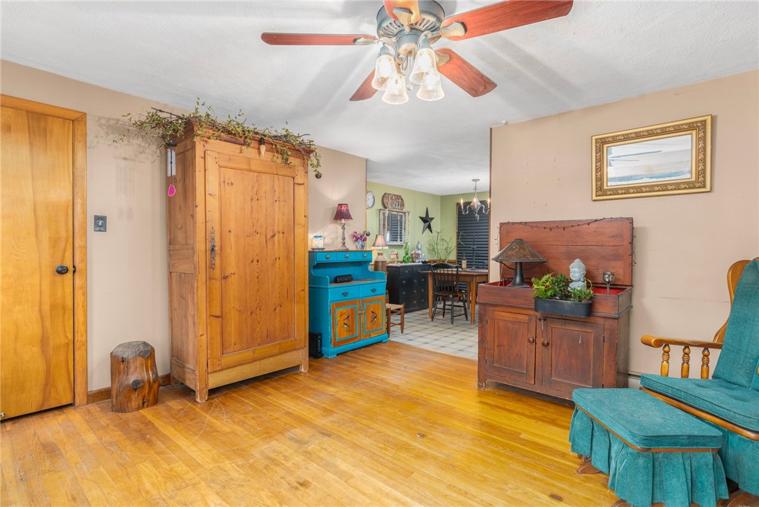 149 Imperial Drive Warwick, RI 02886 - Photo 11 of 20