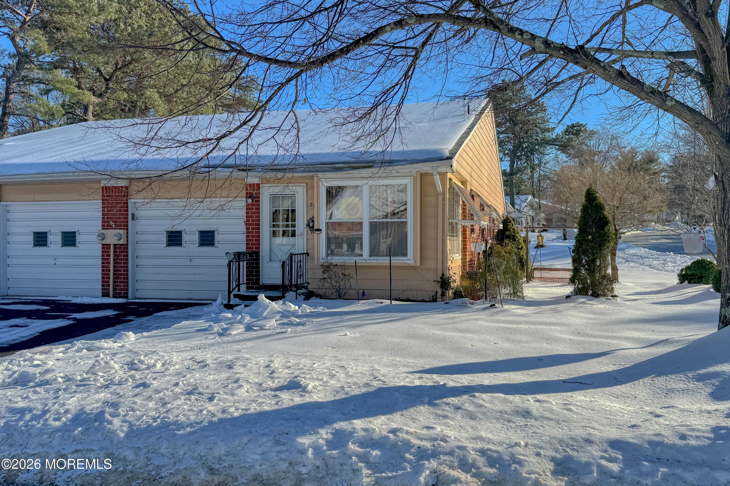 8 Lexington Drive, Unit B Whiting, NJ 08759 - Photo 8 of 8 8-b Lexington Dr_Side