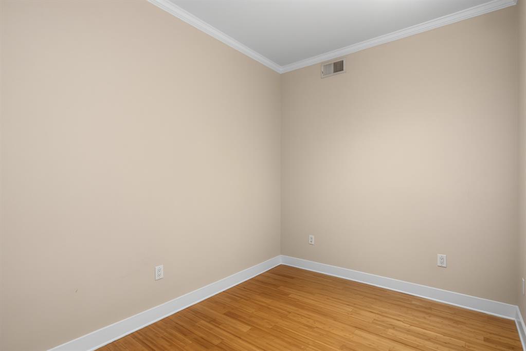 4414 Cedar Springs Road, Unit 310 Dallas, TX 75219 - Photo 5 of 31 Gallery Image 5
