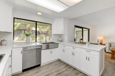 $1,325,000 | 3408 Viewpoint Way, Oceanside, CA 92056