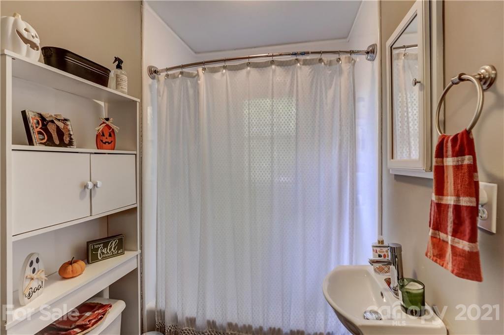 1405 Longview Road Rock Hill, SC 29732 - Photo 16 of 25 Gallery Image 16