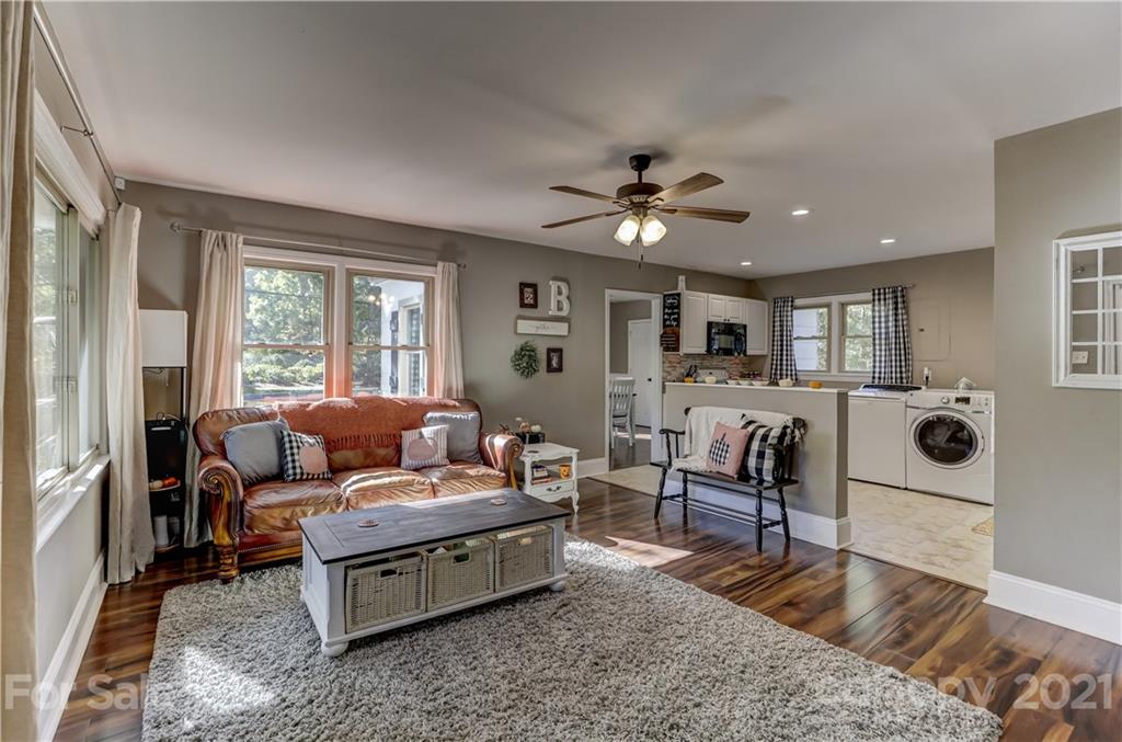 1405 Longview Road Rock Hill, SC 29732 - Photo 4 of 25 Gallery Image 4