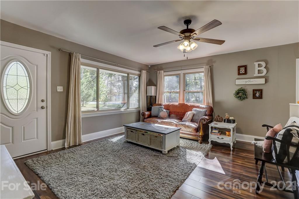 1405 Longview Road Rock Hill, SC 29732 - Photo 7 of 25 Gallery Image 7