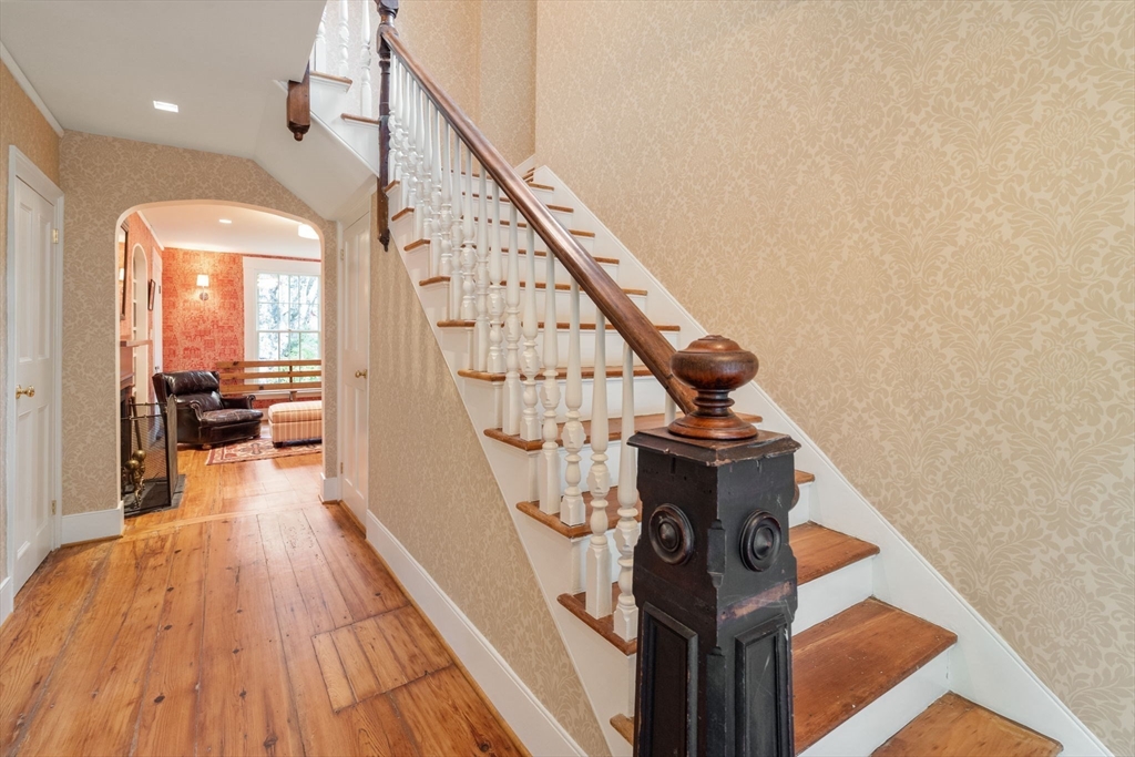 25 Farm Road Sherborn, MA 01770 - Photo 23 of 42 Gallery Image 23