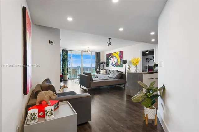 $629,000 | 1881 79th Street Causeway, Unit 1801, North Bay Village, FL 33141