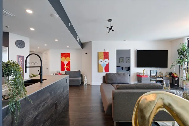 $629,000 | 1881 79th Street Causeway, Unit 1801, North Bay Village, FL 33141