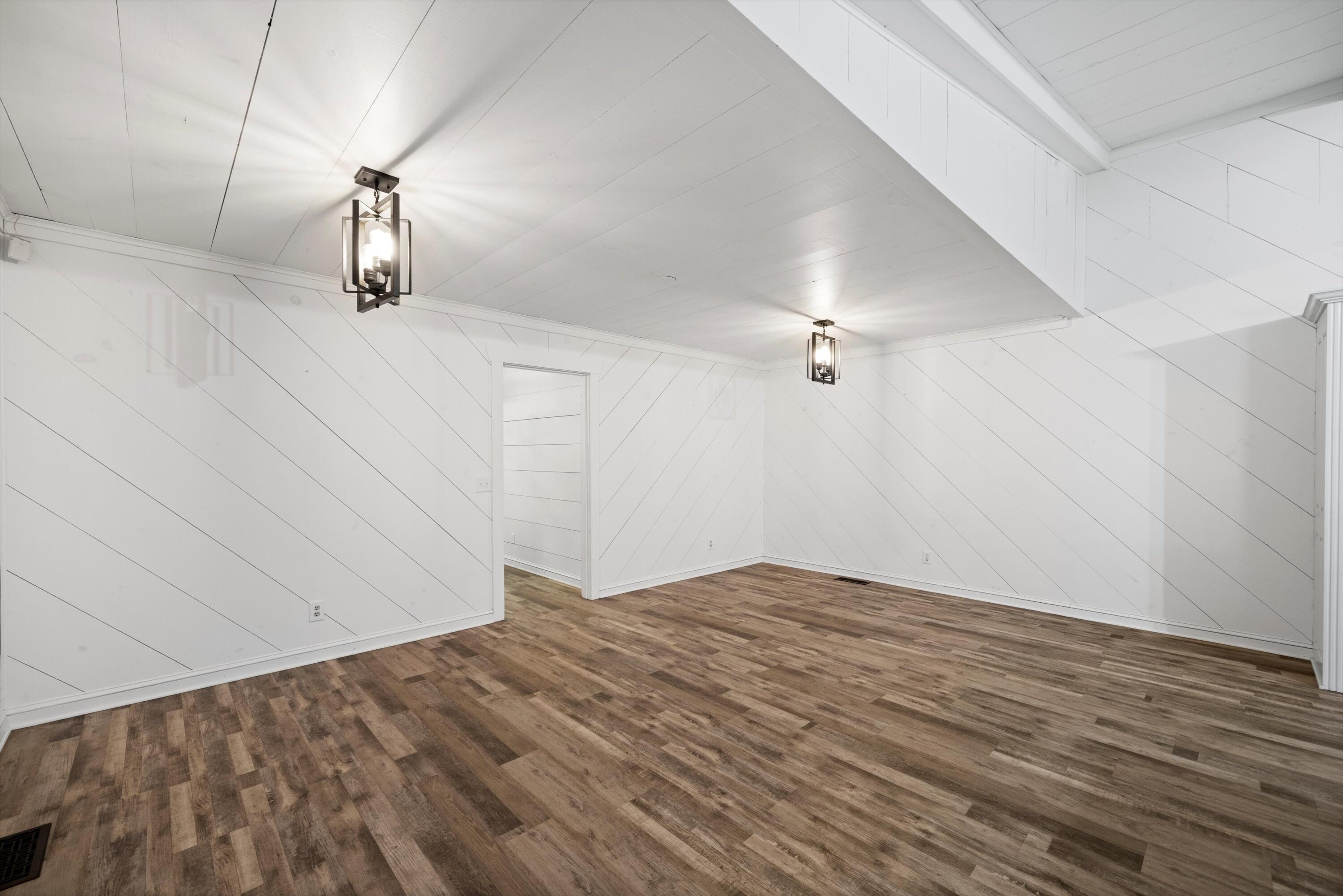 1597 Beaverdale Road Northeast Dalton, GA 30721 - Photo 12 of 52 12-090A8744