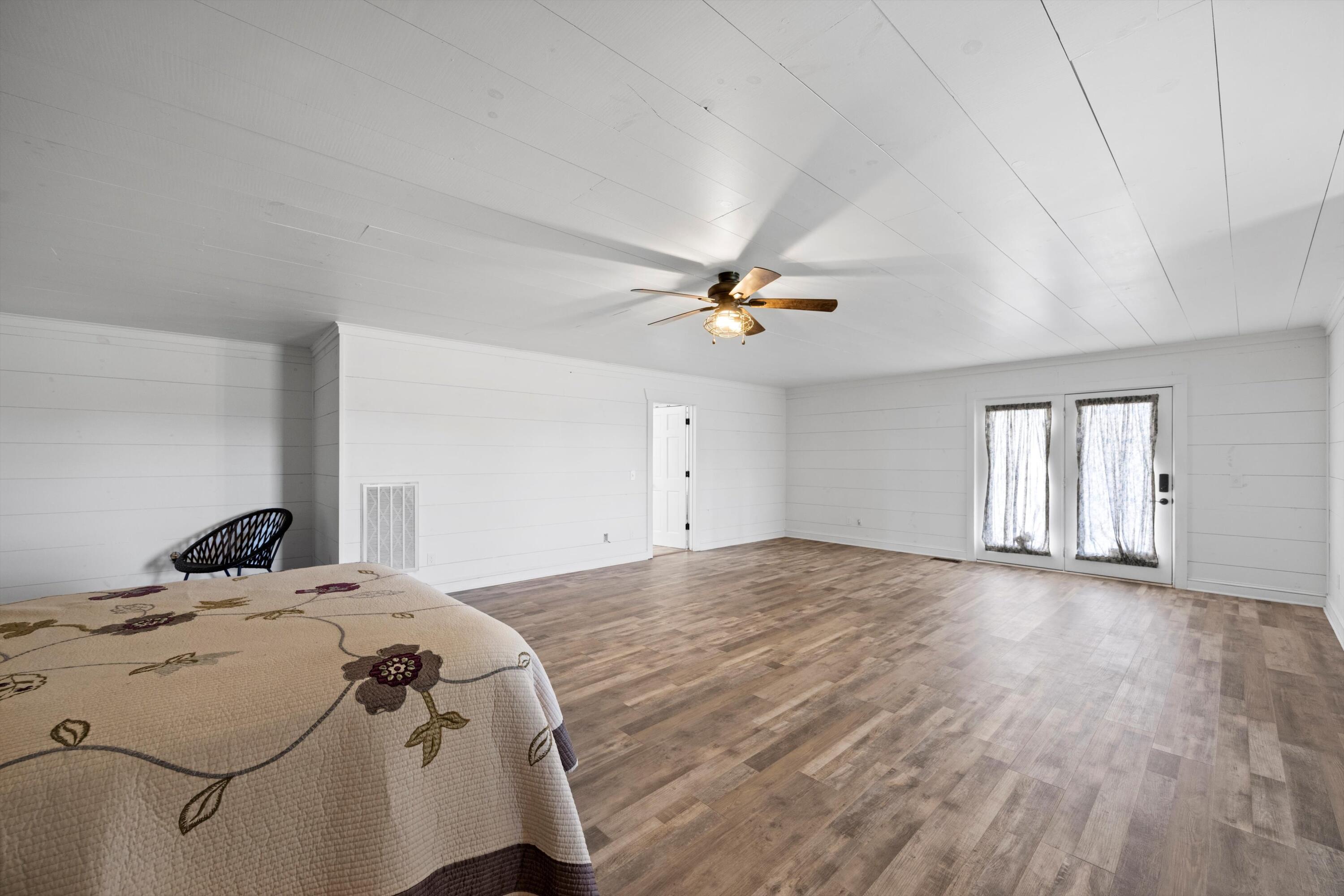 1597 Beaverdale Road Northeast Dalton, GA 30721 - Photo 20 of 52 20-090A8814