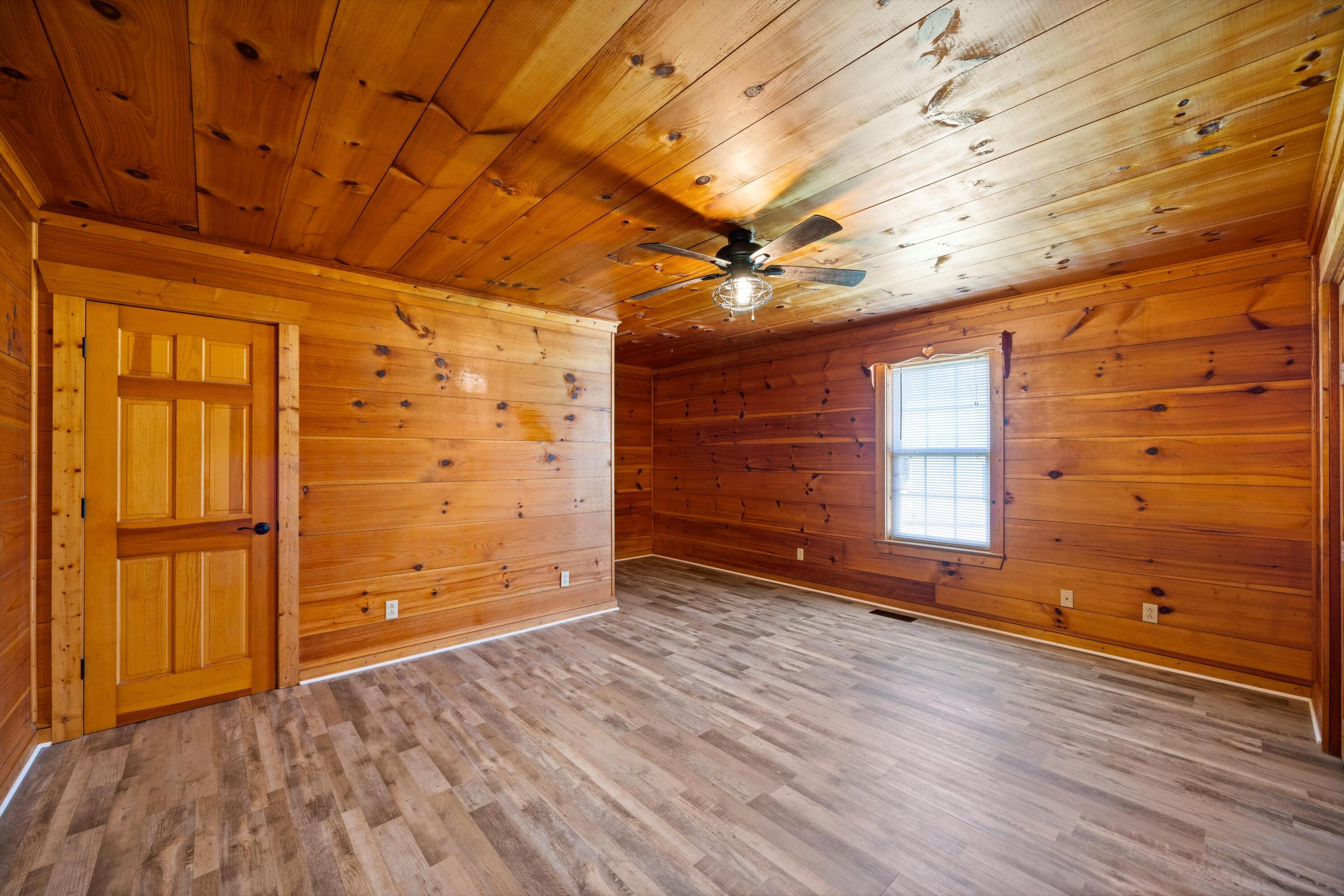 1597 Beaverdale Road Northeast Dalton, GA 30721 - Photo 27 of 52 27-090A8834