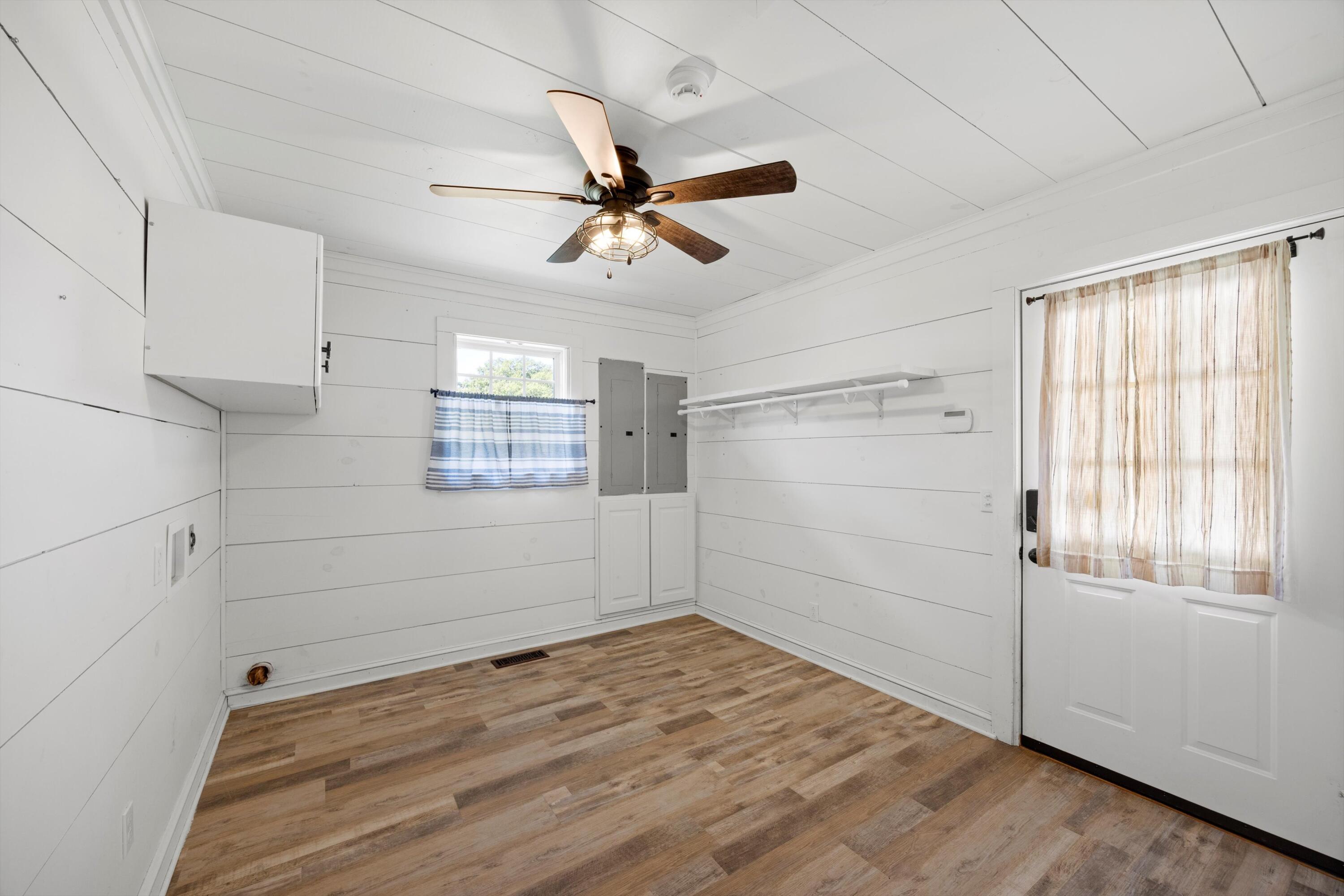 1597 Beaverdale Road Northeast Dalton, GA 30721 - Photo 35 of 52 35-090A8769