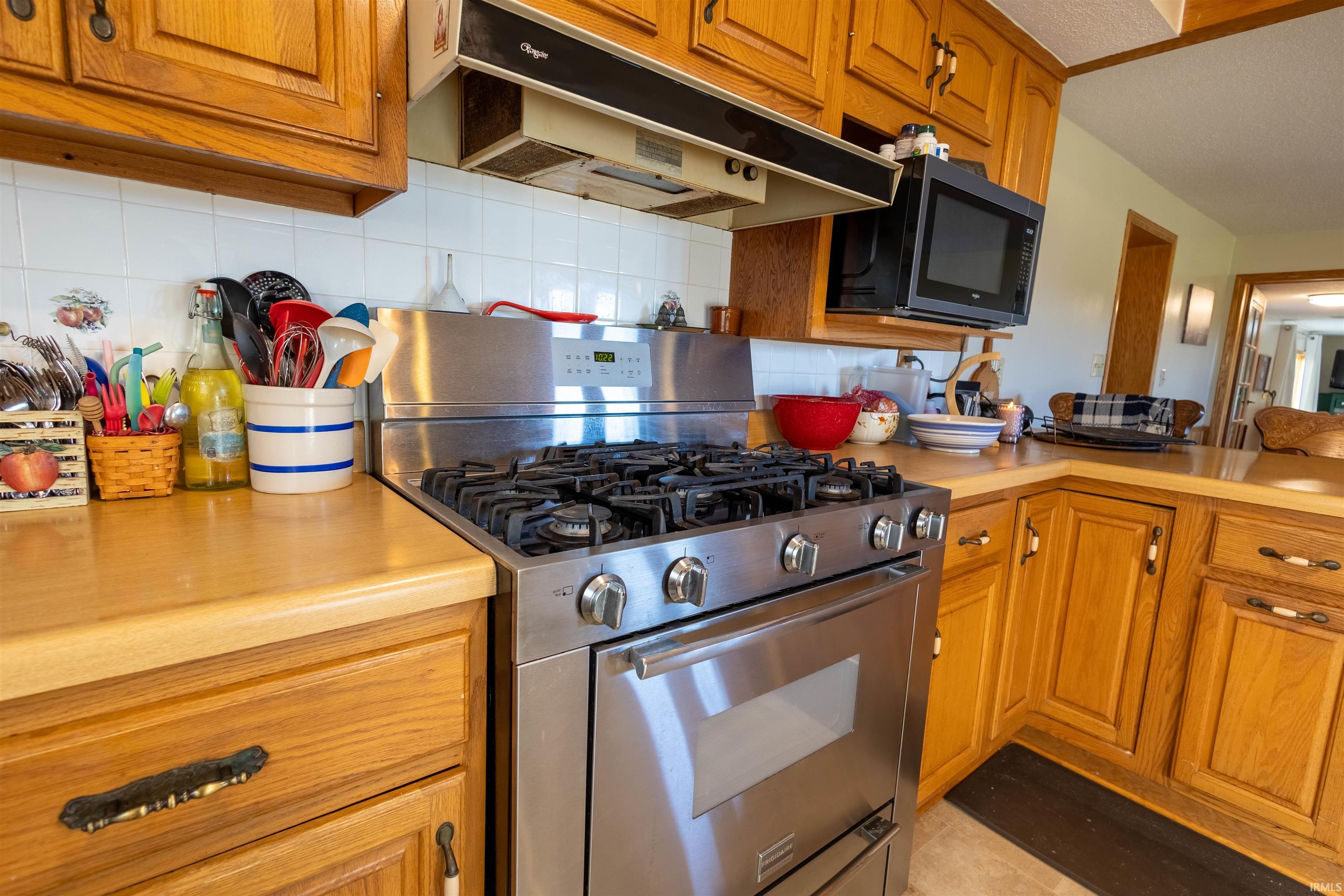 4317 East 1000 South Keystone, IN 46759 - Photo 17 of 35 Gallery Image 17
