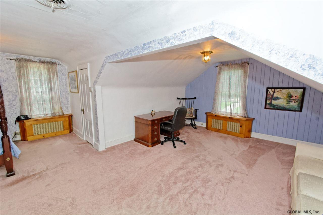 392 Loudon Road Colonie, NY 12211 - Photo 15 of 25 Photo 15