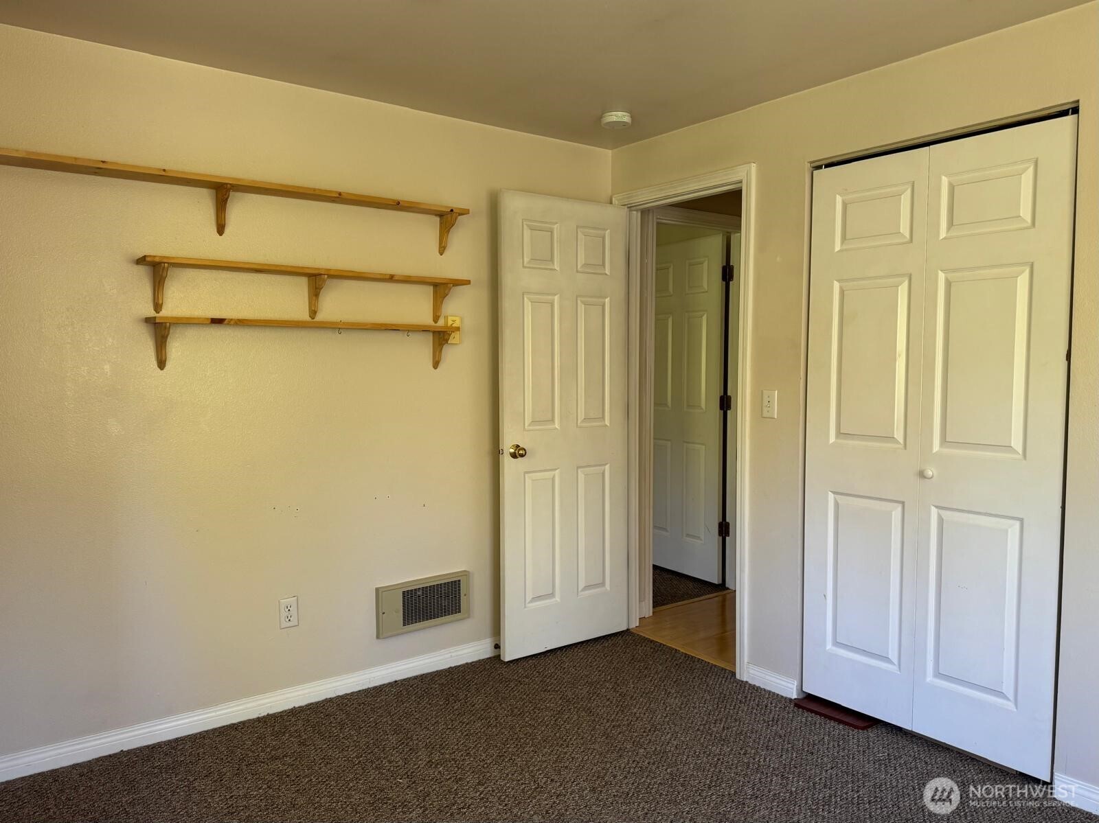 151 West Clark Road Shelton, WA 98584 - Photo 14 of 34