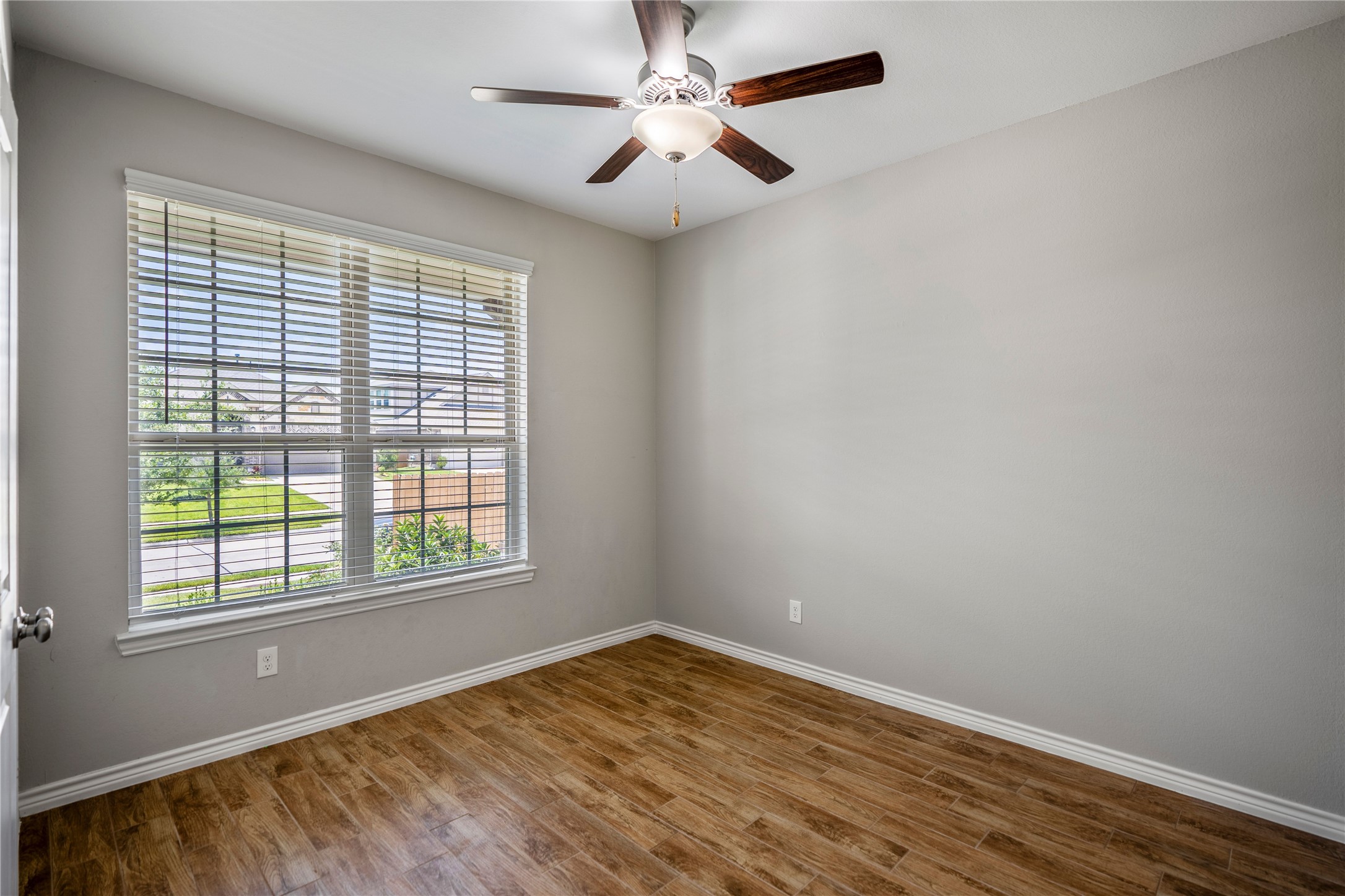 4411 Mimic Drive Spring, TX 77386 - Photo 20 of 40
