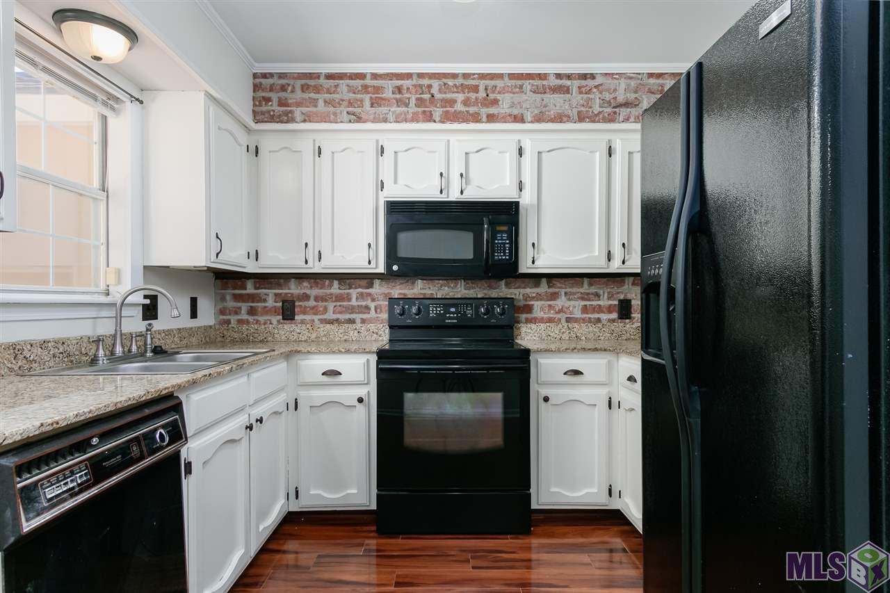 9007 Highland Road, Unit 11 Baton Rouge, LA 70810 - Photo 5 of 21