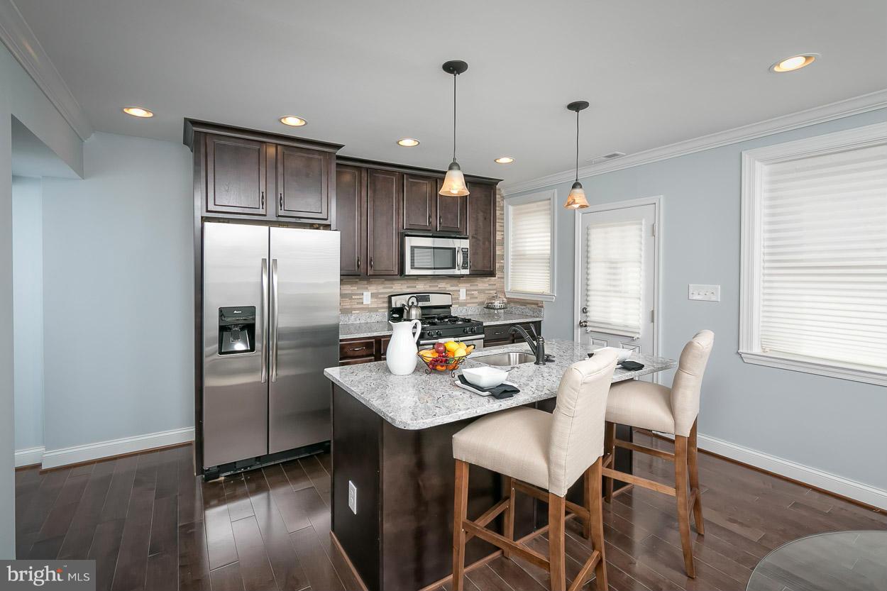 213 Ridge Avenue Baltimore, MD 21286 - Photo 12 of 29 Kitchen