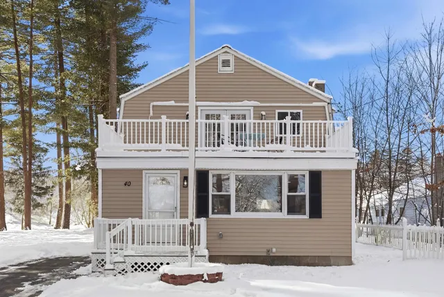 $529,900 | 40 Grove Avenue, Salem, NH 03079