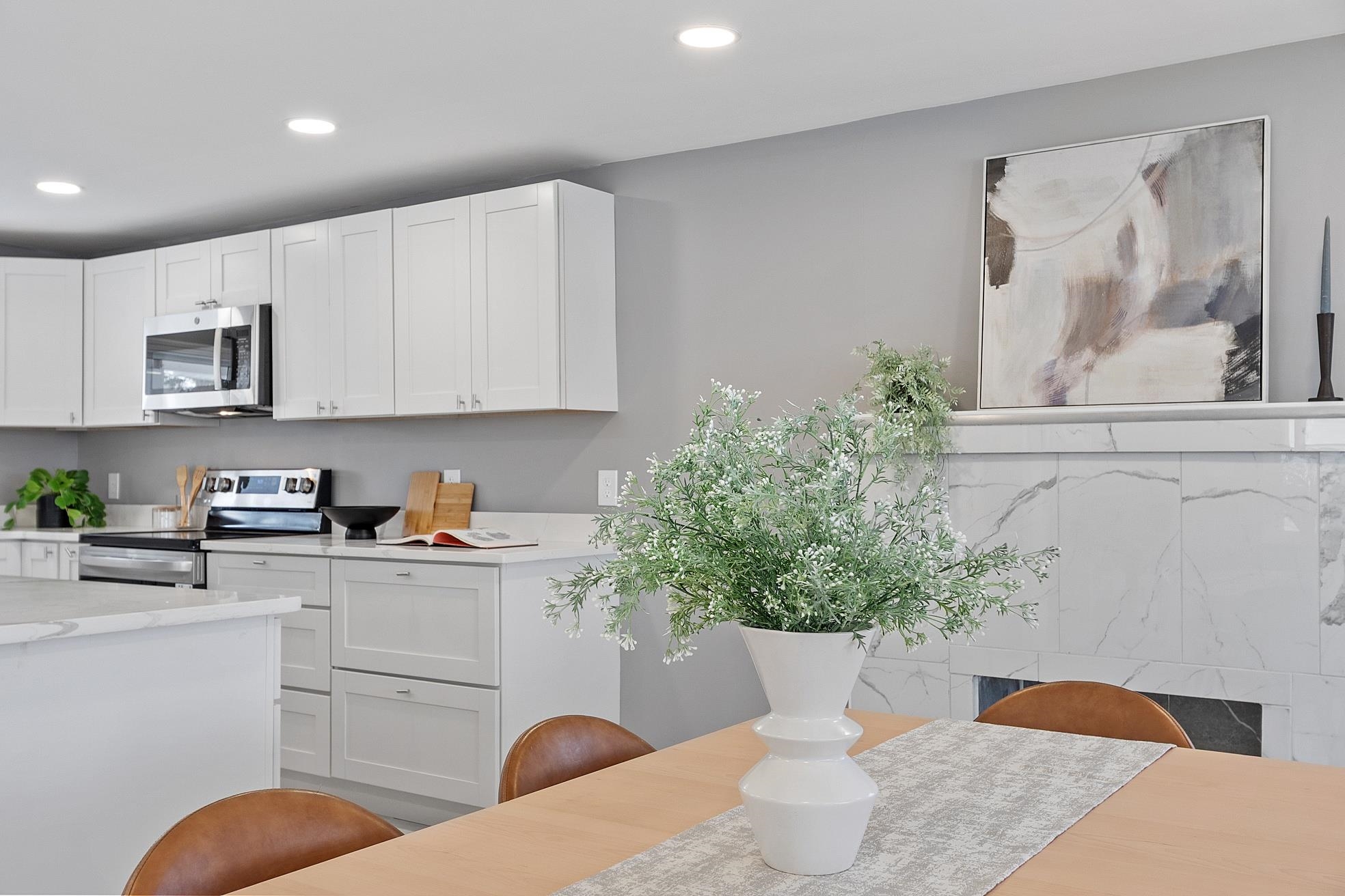 40 Grove Avenue Salem, NH 03079 - Photo 16 of 33